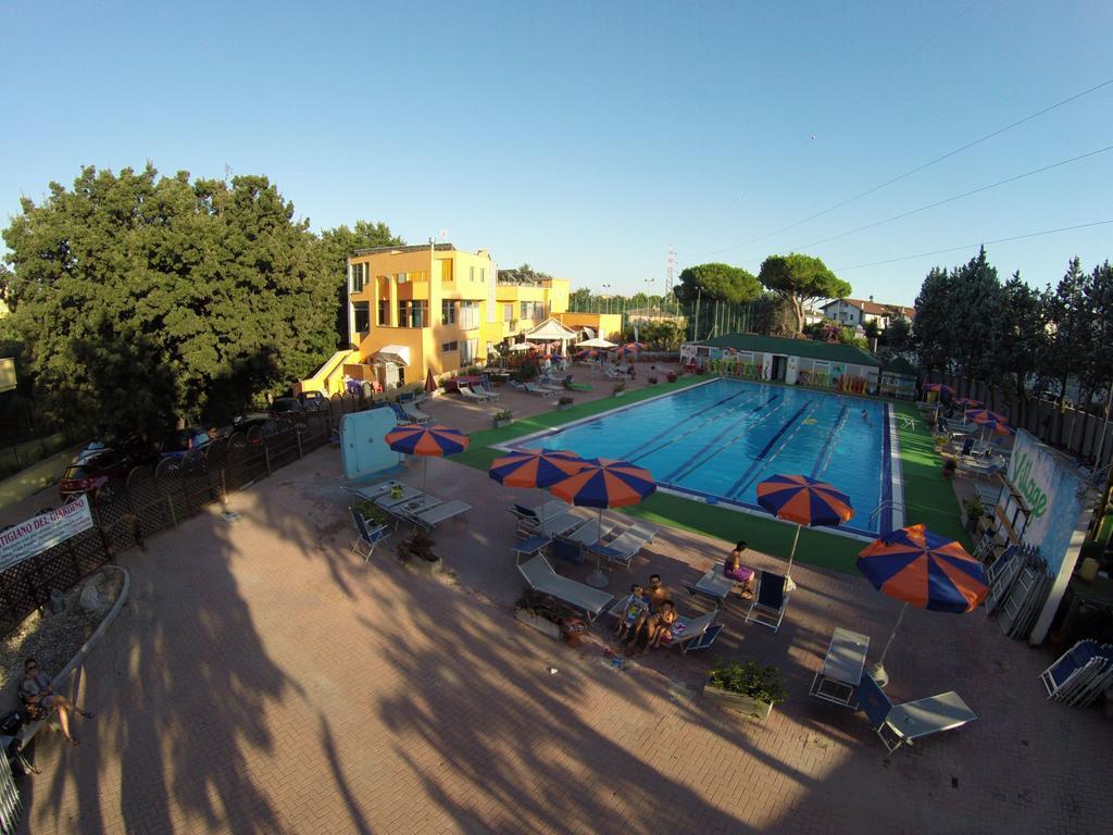 Village Sport Holidays Cerveteri Bilik gambar
